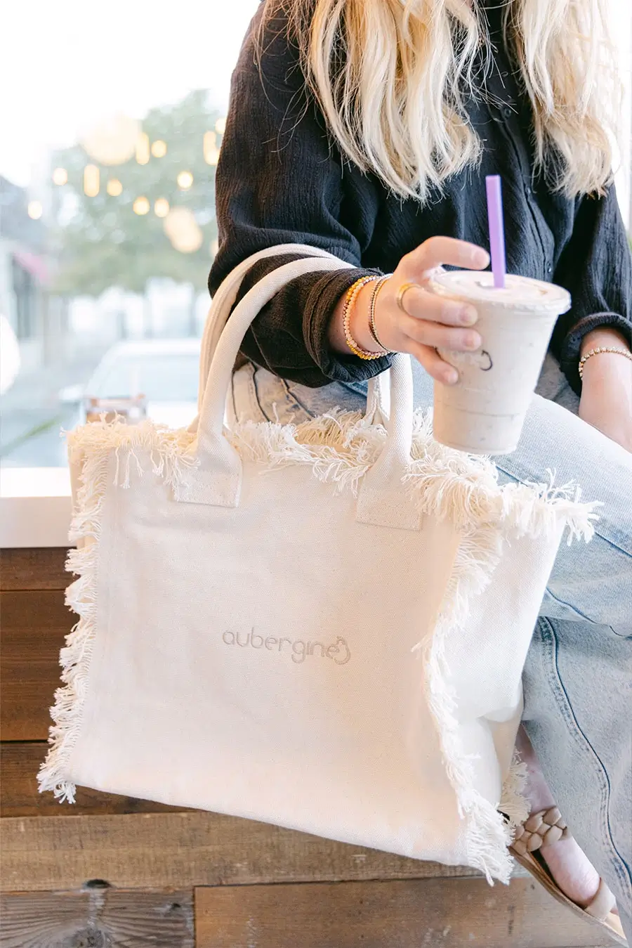 aubergine-kitchen-fringe-bag